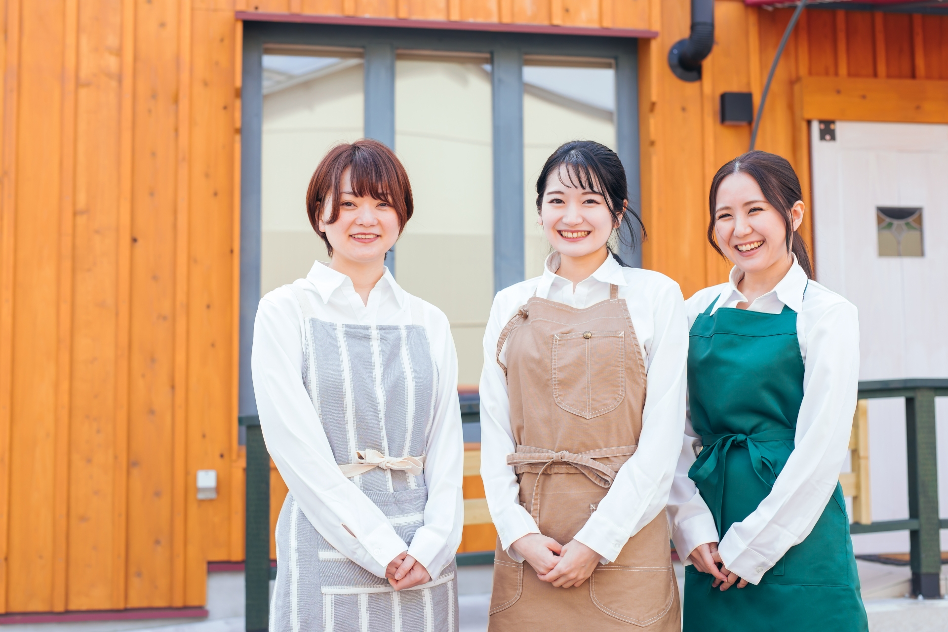 飲食店のホームページに載せるべき情報と費用相場 まとめのイメージ